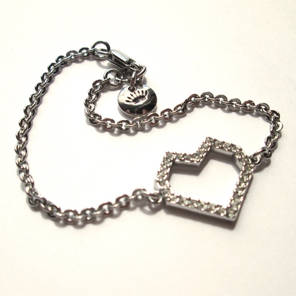 💟 Juicy Couture Pixel Open Heart Chain Bracelet - Picture 6 of 11